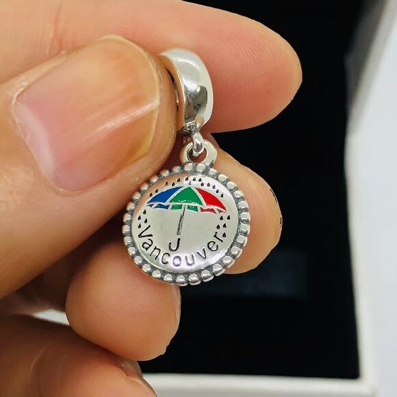 ✨🔥Pandora Vancouver Exclusive Dangle Charm S925 Sterling Silver Jewelry - Picture 1 of 4